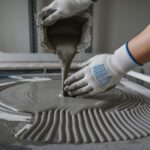 Przygotowywanie betonu architektonicznego w formie